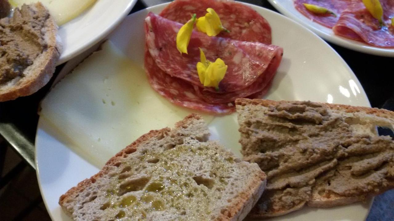 Appartamento Uva - Agriturismo Le Selvole Pomarance Zewnętrze zdjęcie