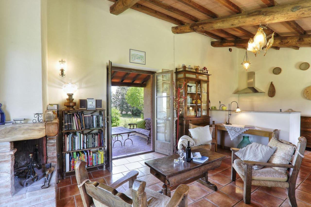 Appartamento Uva - Agriturismo Le Selvole Pomarance Zewnętrze zdjęcie
